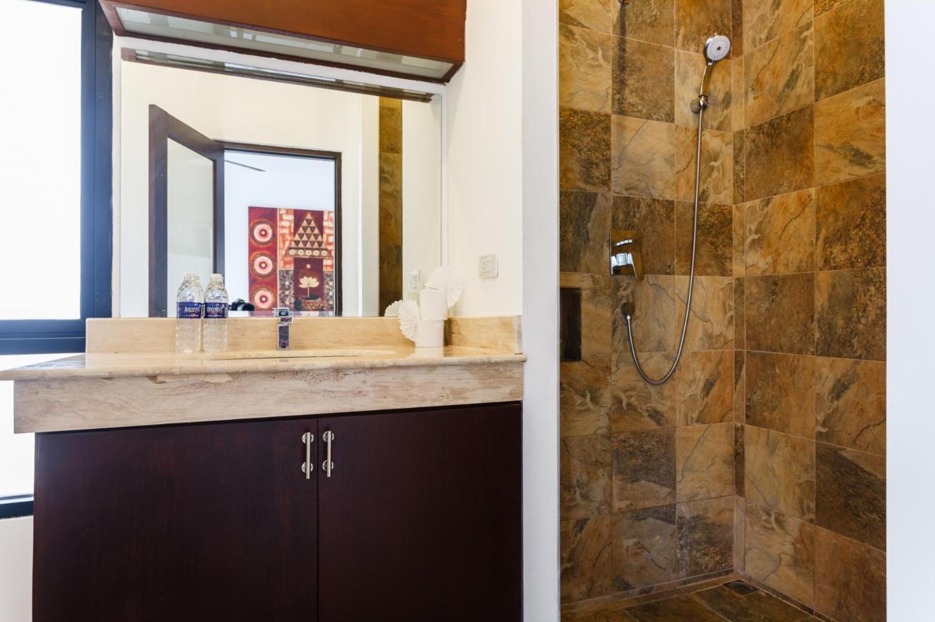 Nai Harn Frangipani Pool Villa - Garden, Bbq & Maid מראה חיצוני תמונה